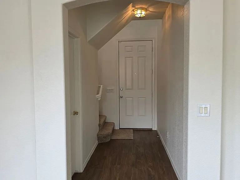 1216 E Graham Trl — Photo 9