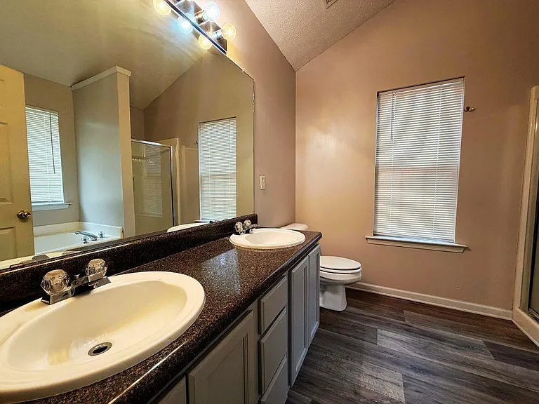 5410 Twin Lakes Dr — Photo 31