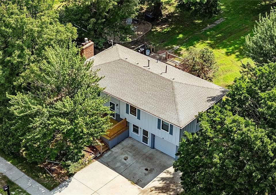 1st image of 8301 Clare Rd
