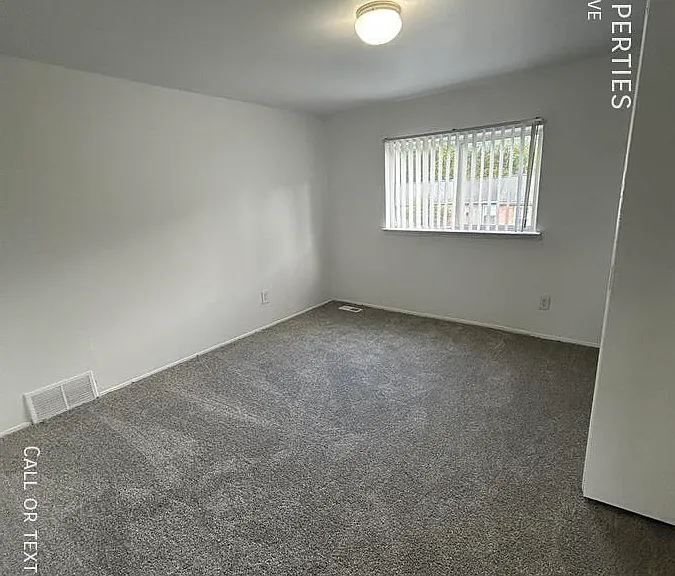605 Villa Dr — Photo 8