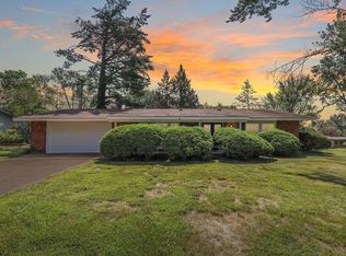 1600 Pepperwood Dr, Saint Louis, MO