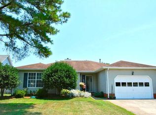 1409 Orchid Ct, Virginia Beach, VA 23454