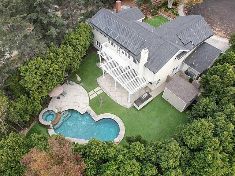 29267 Country Hills Rd — Photo 16