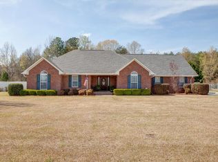 3335 Deer Track Cir, Dalzell, SC 29040