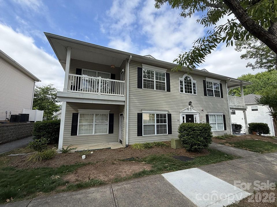1st image of 21230 Hickory St