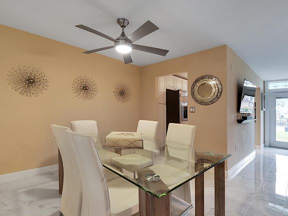 5th image of 108 Paradise Harbour Blvd APT 104