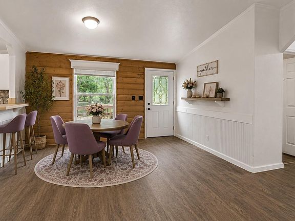 4th image of 22891 Woodland Dr