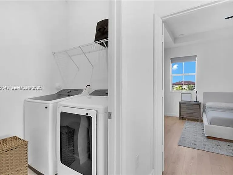 2444 SE 24th Ave #2444 — Photo 39