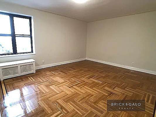 2nd image of 3405 Kings Hwy APT 4B