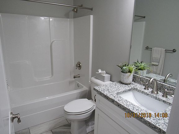 3rd image of 1504 Pavilion Park Ct