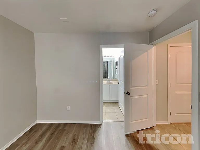 1353 S Sabino Dr — Photo 7