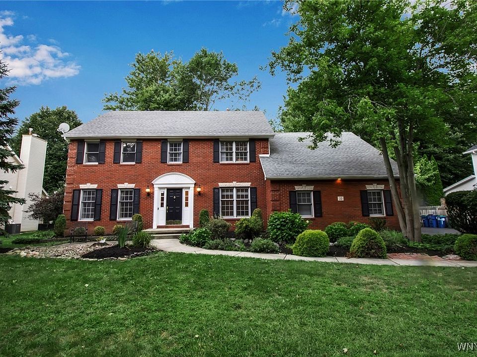 1st image of 30 Pinelake Dr