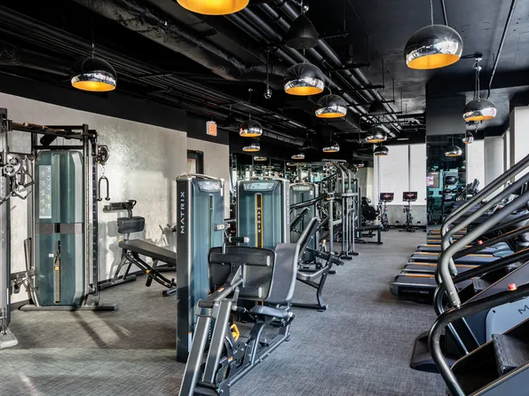 515 West 36th Street image 9 of 22