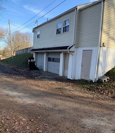 3rd image of 197 Fisher Ave