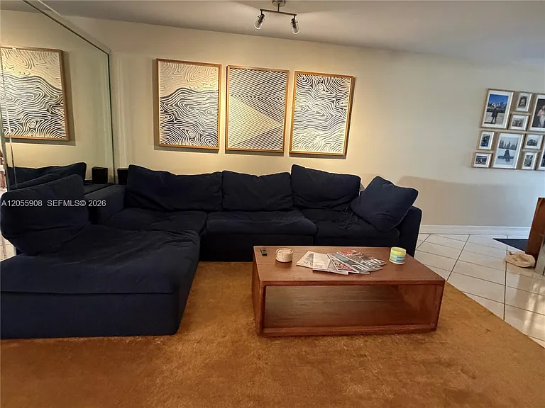 6932 Crown Gate Dr — Photo 4