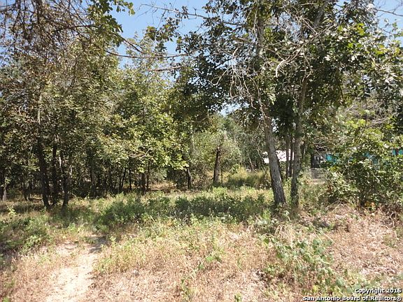 4th image of Memorial Ln