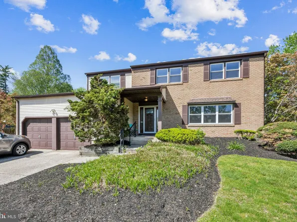 10 Spring Ct, Cherry Hill, NJ 08003