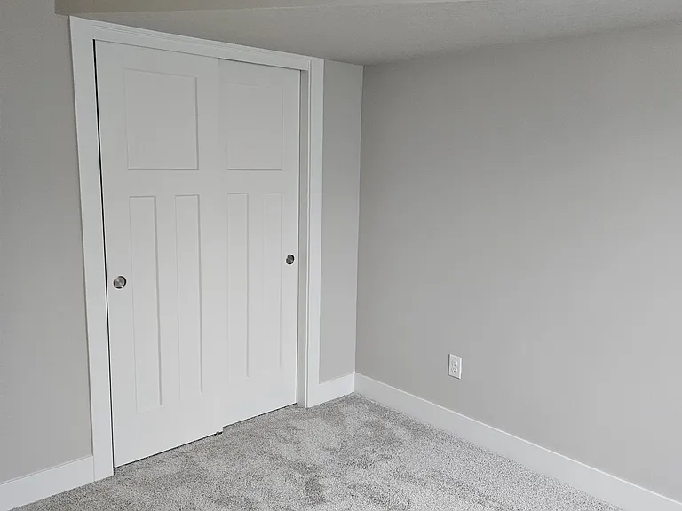 431 43rd St SW — Photo 23