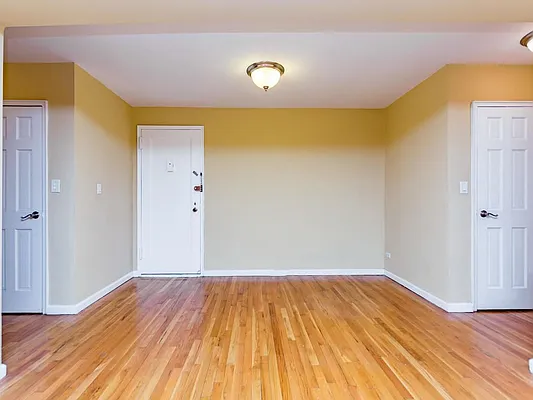 Sold by Re/Max In The City | media 31