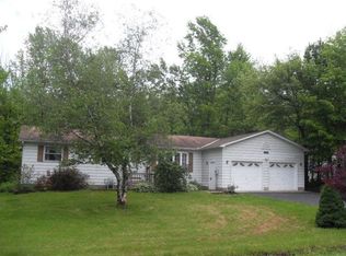 14060 Oakview Dr, Meadville, PA 16335