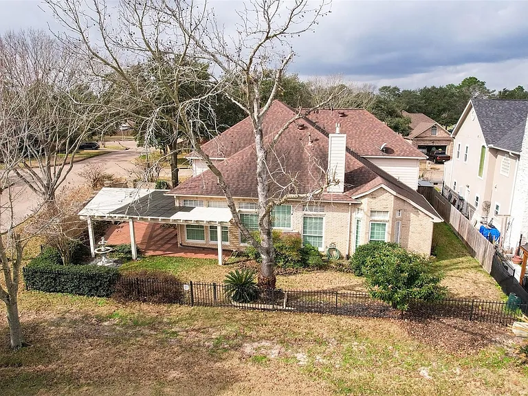 7502 Holly Court Est — Photo 46