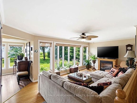 5th image of 6588 Tree Haven Rd