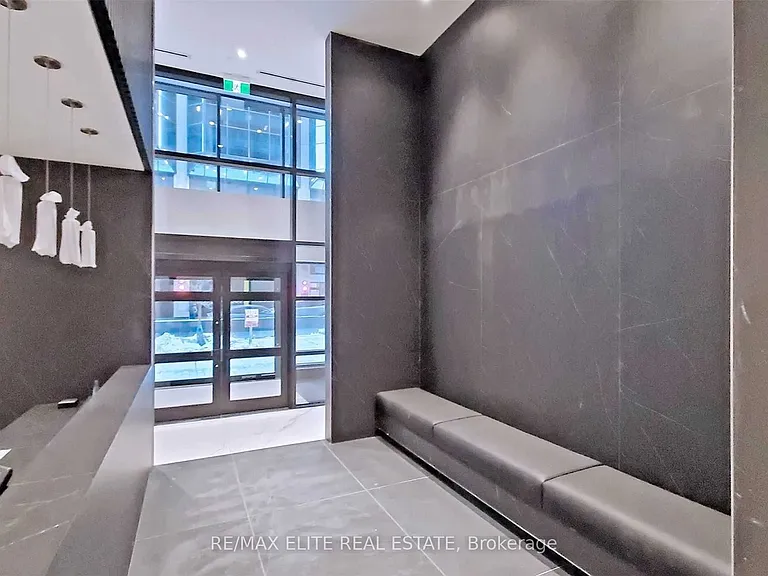 20 Edward St #1307 — Photo 5