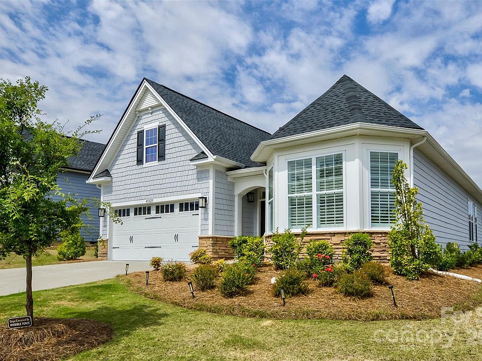 1st image of 45325 Misty Bluff Dr