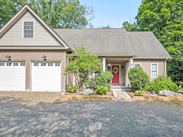990 Washington Road, Woodbury, CT 06798