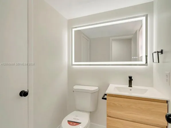 8769 SW 137th Ave, Miami, FL 33183
