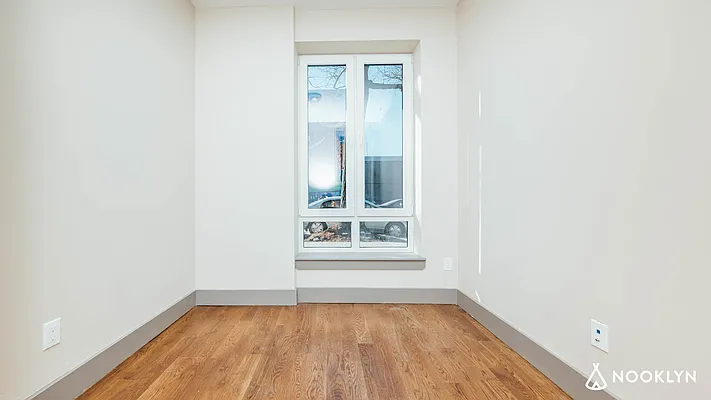 Rented by Nooklyn NYC LLC | media 26