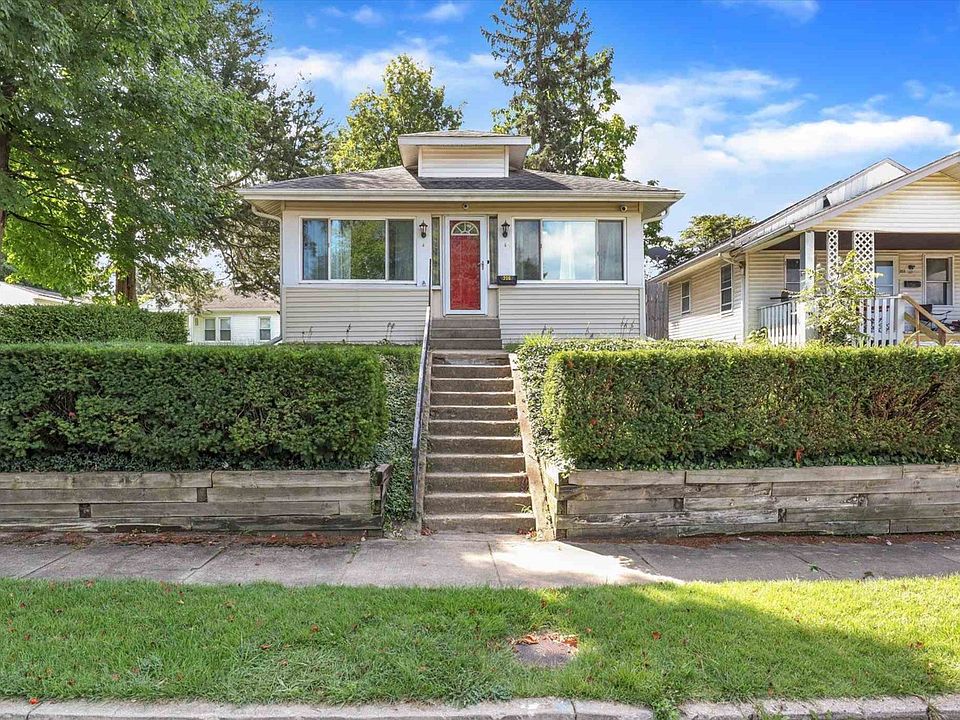 206 E Fairview Ave. South Bend