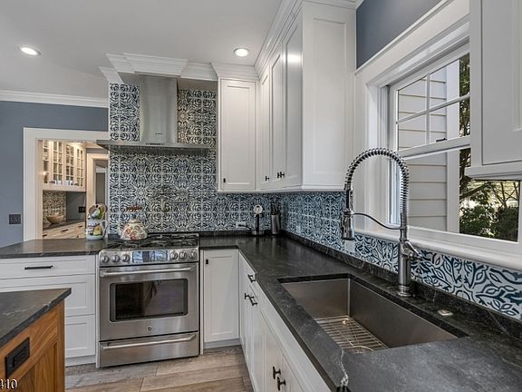 5th image of 20 Georgian Rd