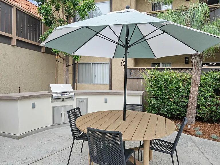 Tuscany Apartments — Photo 18