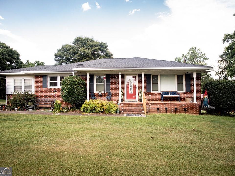 1st image of 335 Robert Hardeman Rd