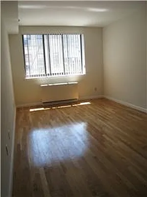 Rented by Mazzeo Real Estate | media 43