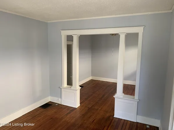 2316 Greenwood Ave, Louisville, KY 40210