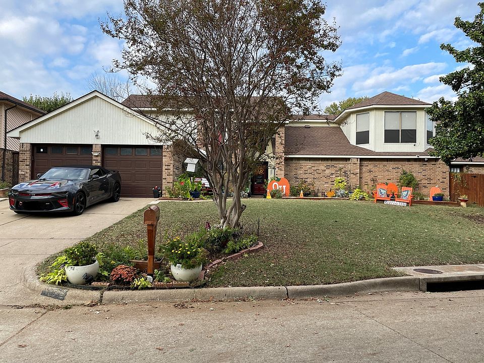 1st image of 2302 Dartmouth Dr