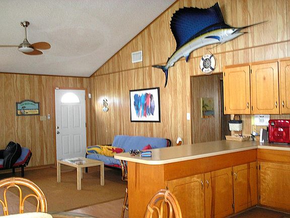 Coastal- inspired decor