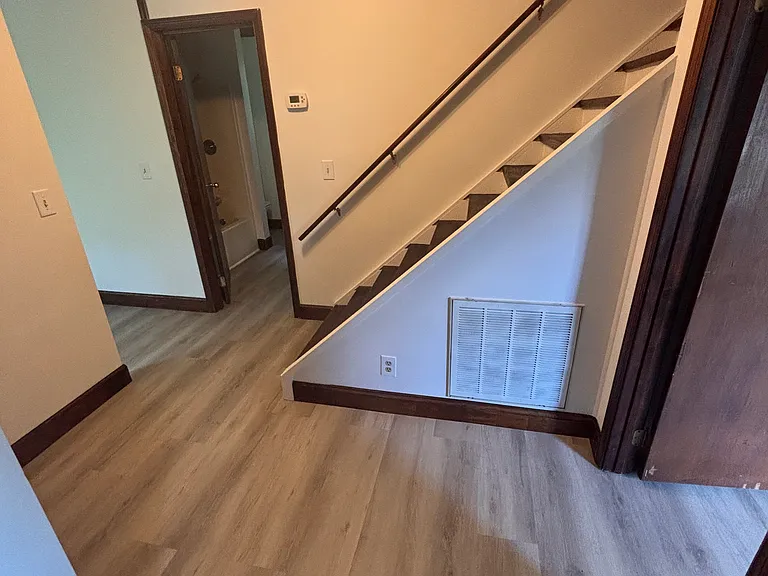 1225 Blythe Ferry Rd NE #D — Photo 4