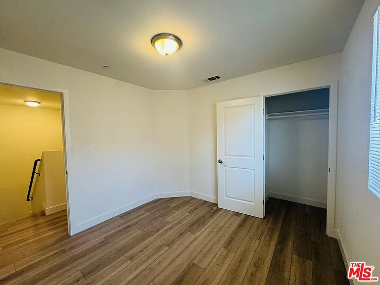 5919 Denver Ave #5919 — Photo 14