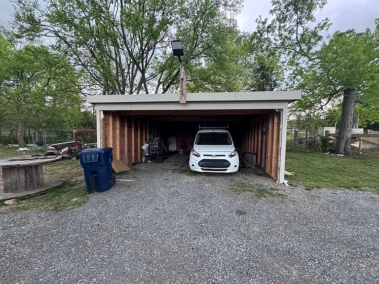 8907 Bradyville Pike — Photo 14