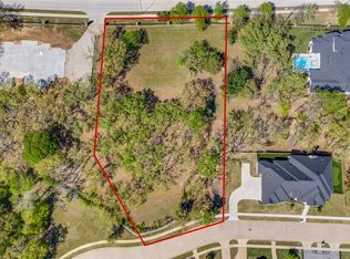 1900 W Harris Rd, Arlington, TX 76001