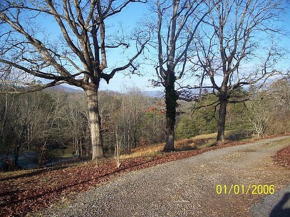 4th image of 64 Paul Swafford Ln