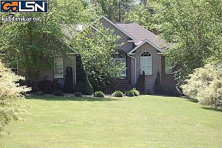 1st image of 220 Wild Rose Dr