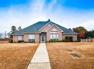 1570 Holcomb Cir, Tyler, TX 75703