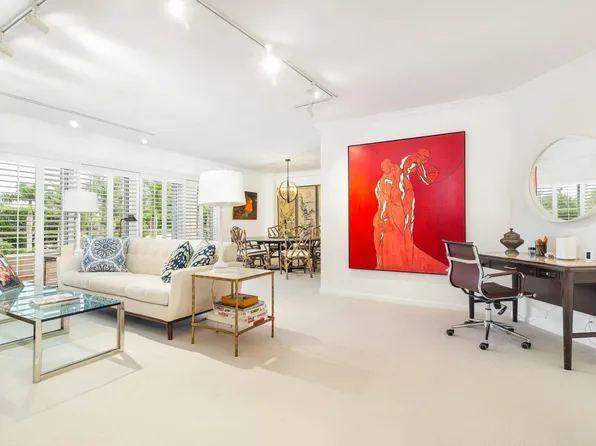 44 Cocoanut Row Row #B124, Palm Beach, FL 33480