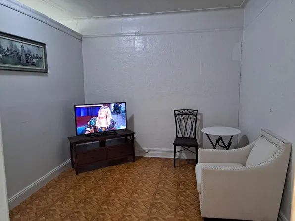 1480 Popham Ave #1, Bronx, NY 10453