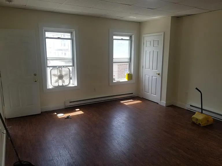 766 King Philip St #2 — Photo 5