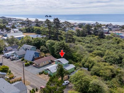 247 S Dolphin St, Rockaway Beach, OR, 97136